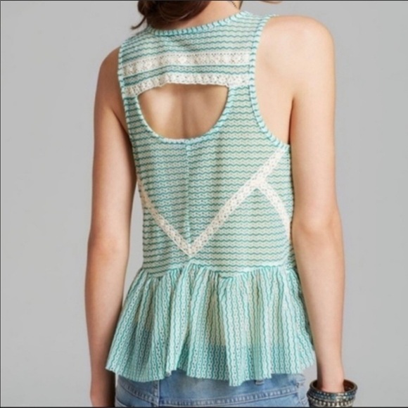Free People Green Cream Open Knit Tank Peplum Hem Size XS - Picture 2 of 8